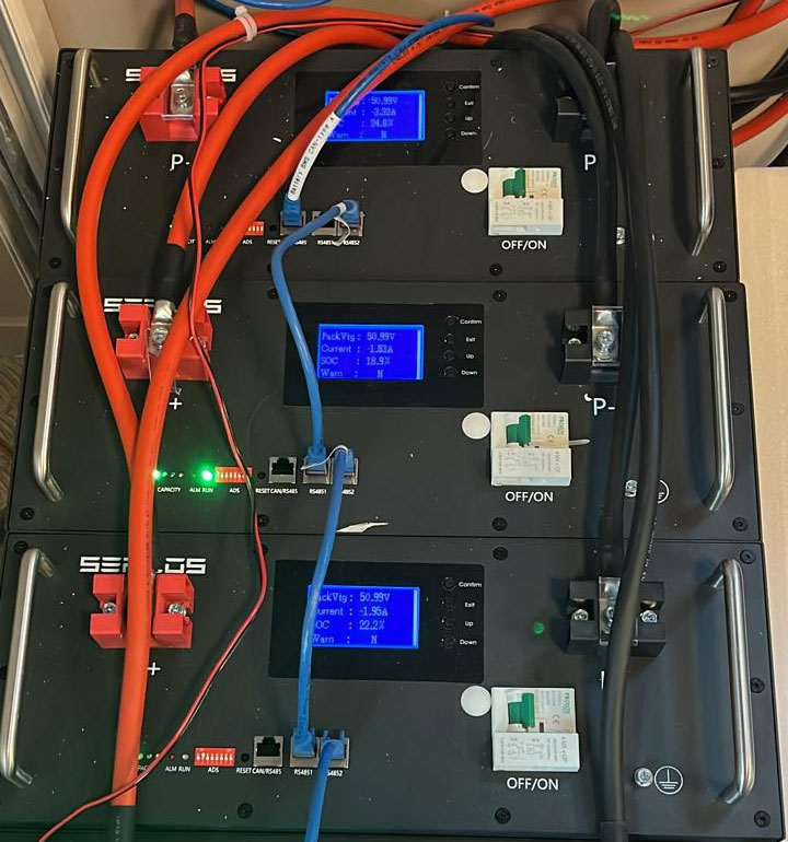 Aansluiten van SEPLOS BMS 3.0 batterijen via CAN-BUS